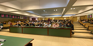 A Meeting with Senior Students